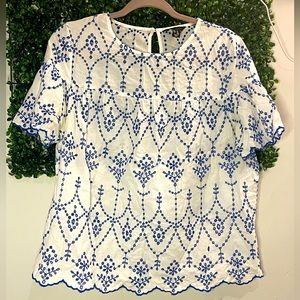 New look white and blue embroidered eyelet top size 10